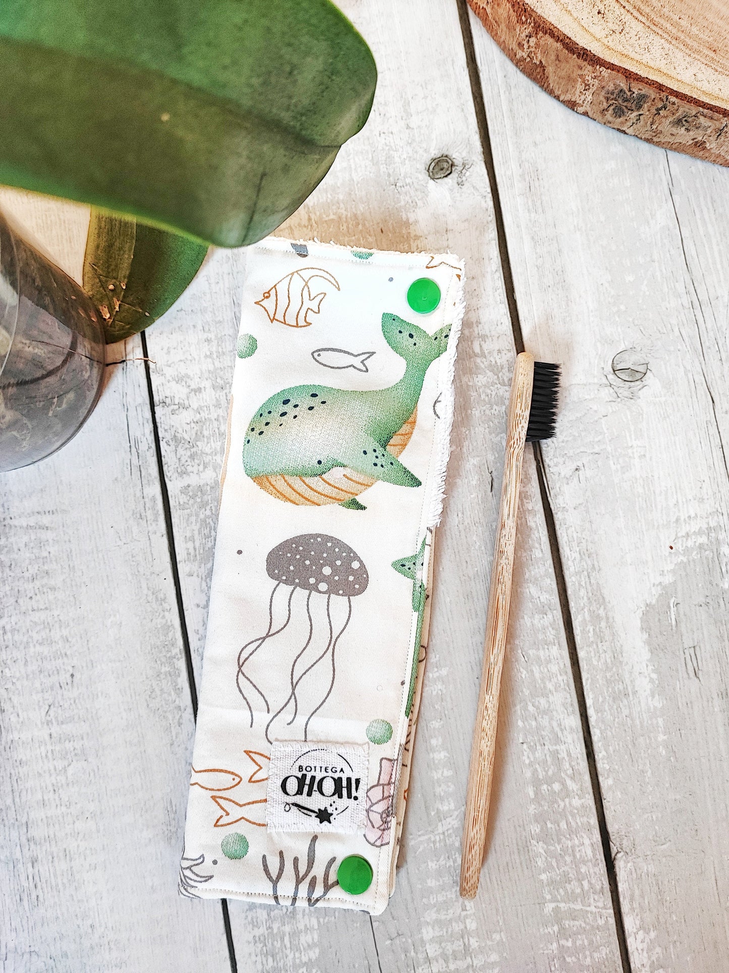 CUSTODIA PER SPAZZOLINO E DENTIFRICIO PER BAMBINI