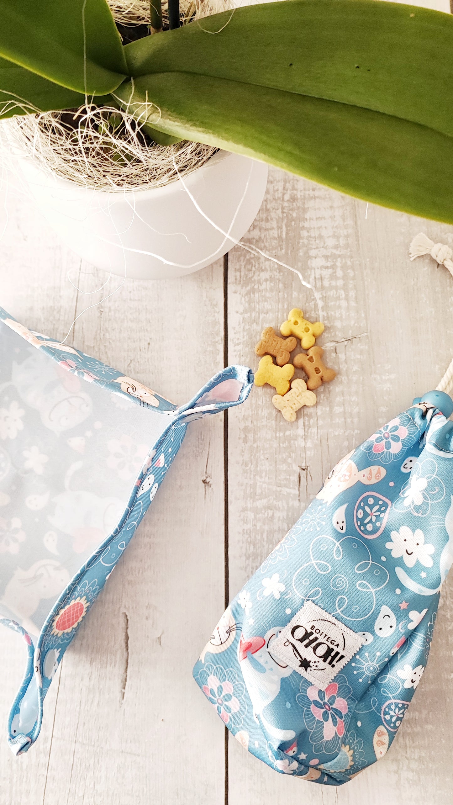 BORSA PER DOLCETTI + CIOTOLA TASCABILE PER CANI