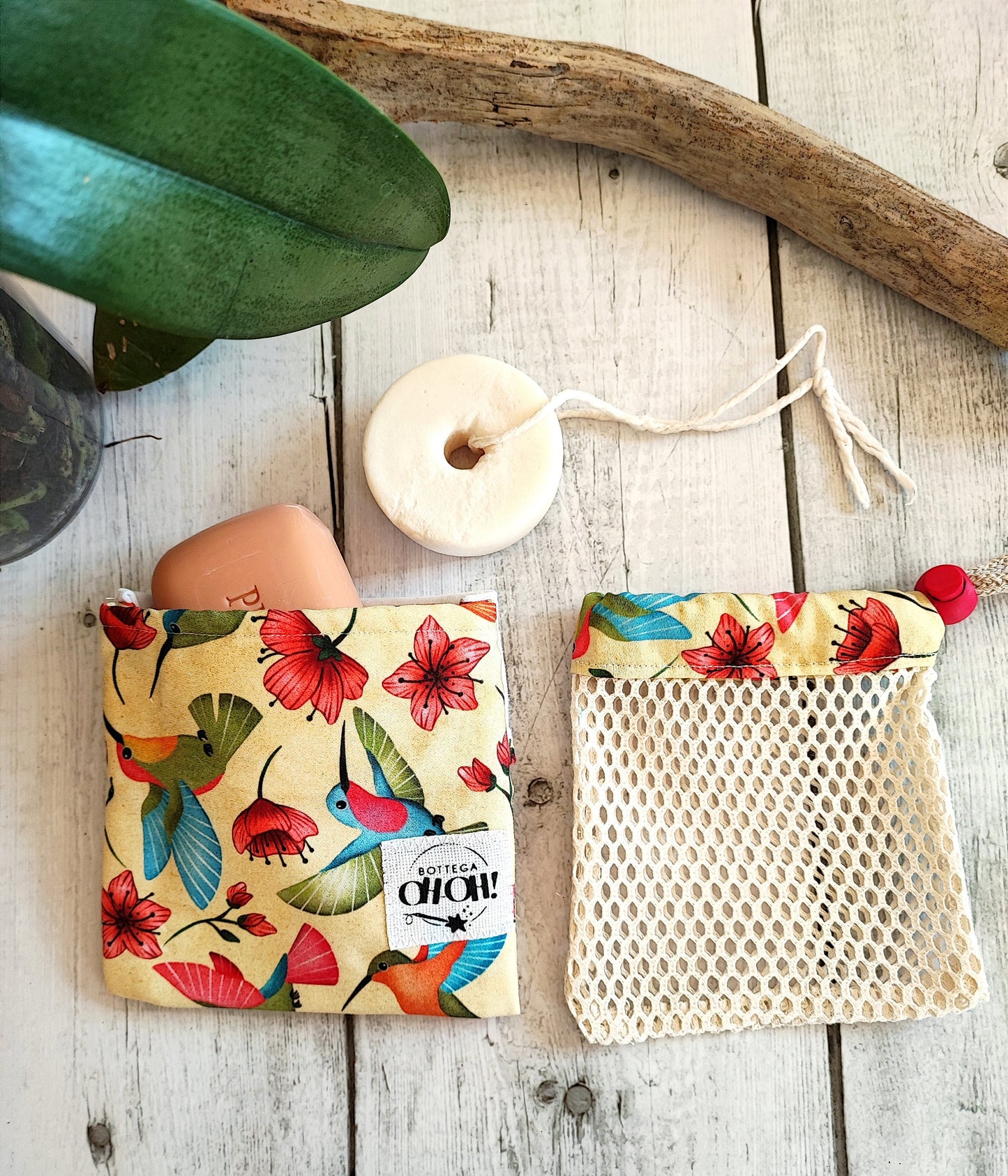 SET SACCHETTO E POCHETTE PER SAPONE E SHAMPOO SOLIDI | Colibrì