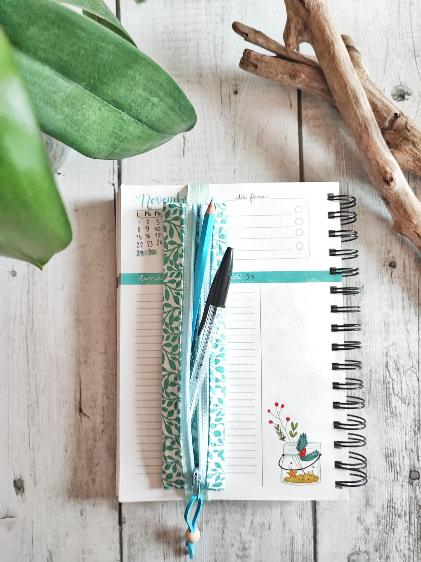 ASTUCCIO AGENDA CON ELASTICO 6x17 cm "Fantasia Bianco-Verde acqua"