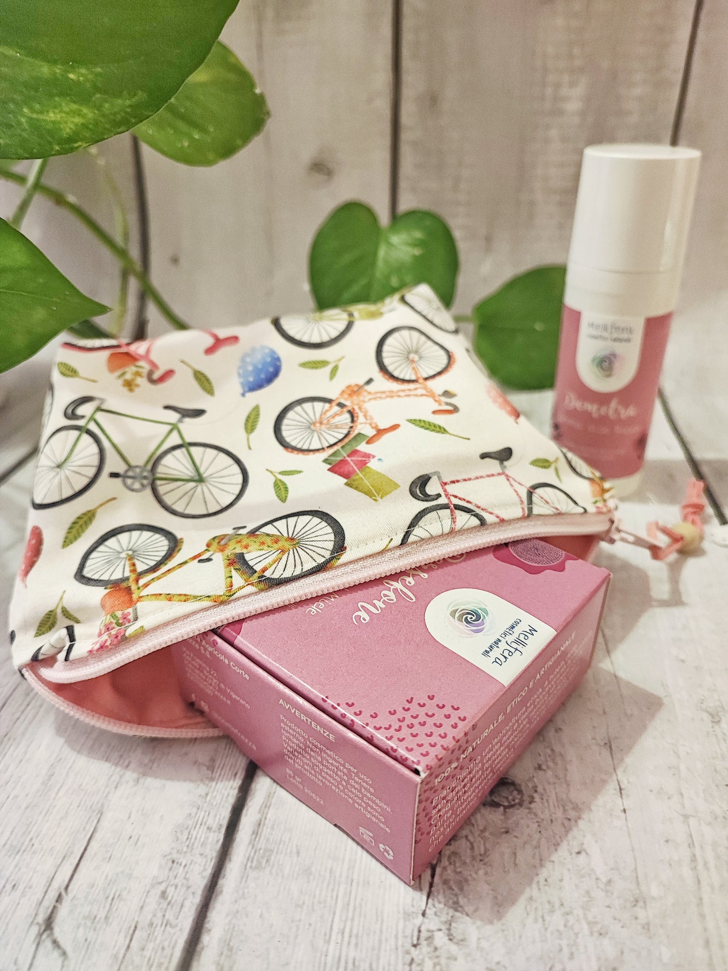 POCHETTE / BEAUTY CON FANTASIA BICICLETTE