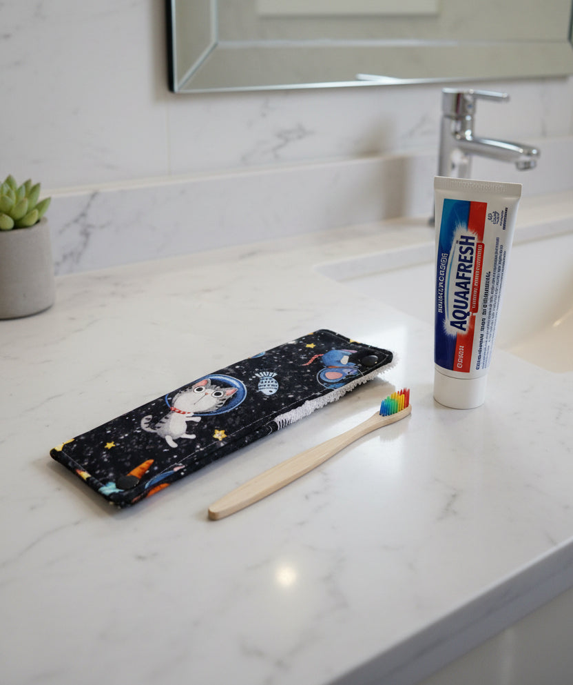 CUSTODIA PER SPAZZOLINO E DENTIFRICIO PER BAMBINI