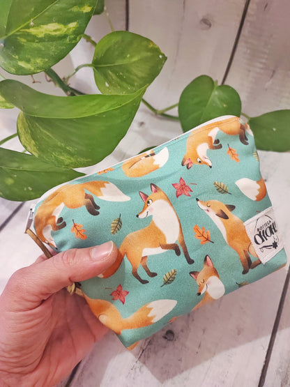 POCHETTE / BEAUTY CON FANTASIA VOLPI