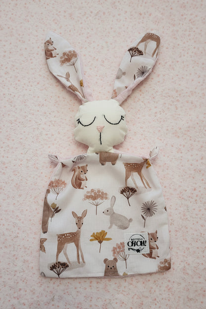 DOUDOU | Fantasia con animaletti rosa del bosco